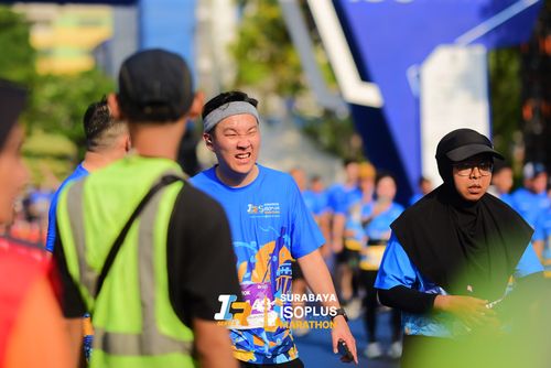 Race photo from SURABAYA ISOPLUS MARATHON 2025