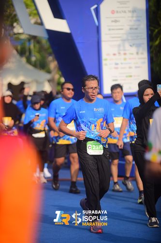Race photo from SURABAYA ISOPLUS MARATHON 2025