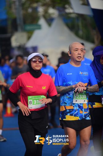 Race photo from SURABAYA ISOPLUS MARATHON 2025