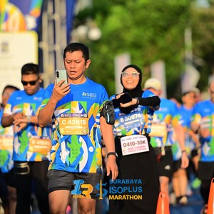 Race photo from SURABAYA ISOPLUS MARATHON 2026