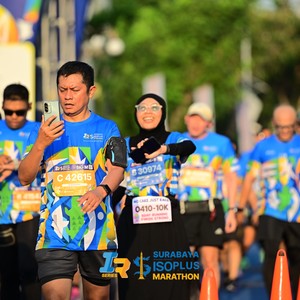 Race photo from SURABAYA ISOPLUS MARATHON 2026