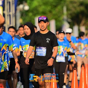 Race photo from SURABAYA ISOPLUS MARATHON 2026
