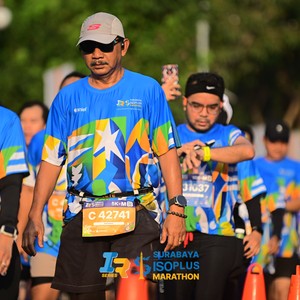 Race photo from SURABAYA ISOPLUS MARATHON 2026