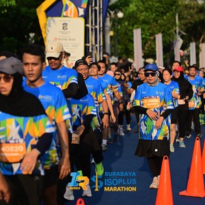 Race photo from SURABAYA ISOPLUS MARATHON 2026