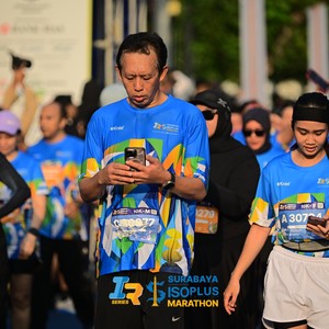 Race photo from SURABAYA ISOPLUS MARATHON 2026