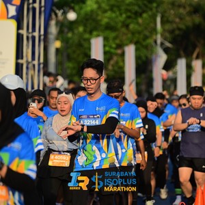 Race photo from SURABAYA ISOPLUS MARATHON 2026