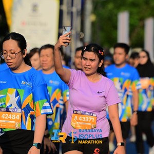 Race photo from SURABAYA ISOPLUS MARATHON 2026