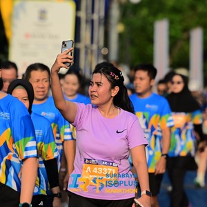 Race photo from SURABAYA ISOPLUS MARATHON 2026