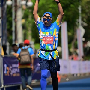 Race photo from SURABAYA ISOPLUS MARATHON 2026