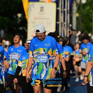 Race photo from SURABAYA ISOPLUS MARATHON 2026