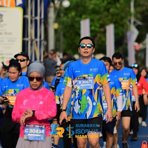 Race photo from SURABAYA ISOPLUS MARATHON 2026