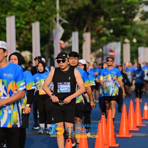 Race photo from SURABAYA ISOPLUS MARATHON 2026