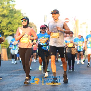 Race photo from SURABAYA ISOPLUS MARATHON 2026