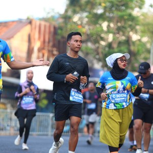 Race photo from SURABAYA ISOPLUS MARATHON 2026