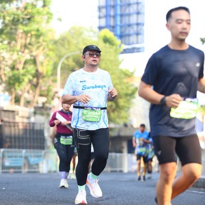 Race photo from SURABAYA ISOPLUS MARATHON 2026