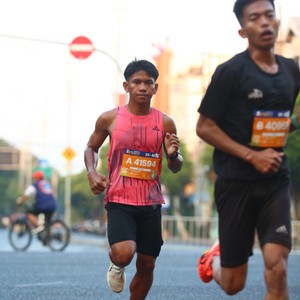 Race photo from SURABAYA ISOPLUS MARATHON 2026