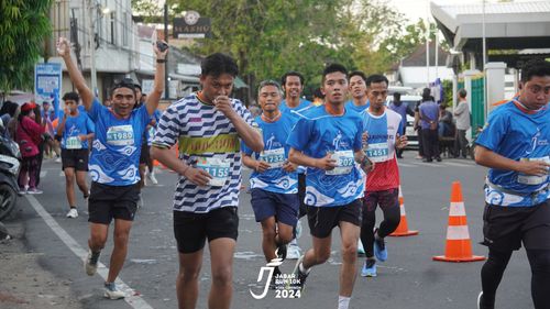 Race photo from Jabar Run 10K 2024