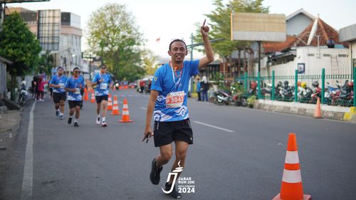 Race photo from Jabar Run 10K 2024