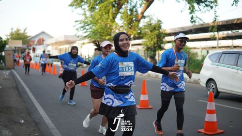 Race photo from Jabar Run 10K 2024