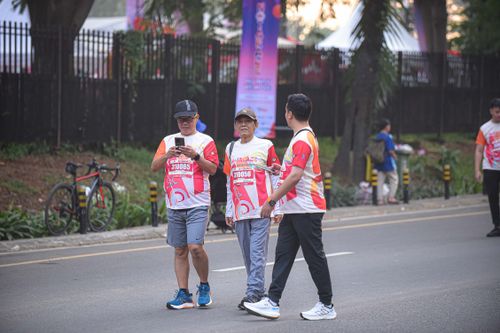 Race photo from NOTARACE 2025