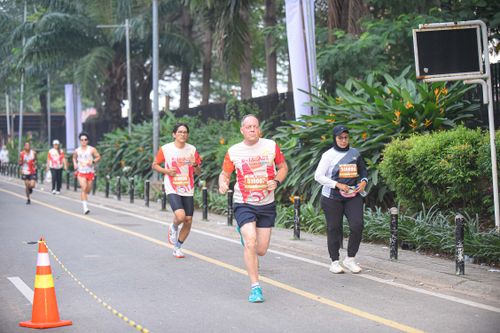 Race photo from NOTARACE 2025