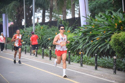 Race photo from NOTARACE 2025