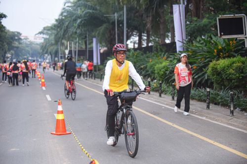Race photo from NOTARACE 2025