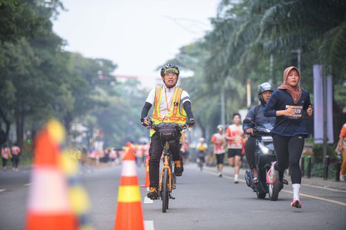 Race photo from NOTARACE 2025