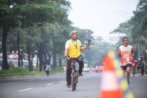 Race photo from NOTARACE 2025