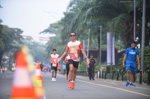 Race photo from NOTARACE 2025
