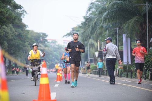 Race photo from NOTARACE 2025