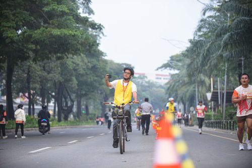 Race photo from NOTARACE 2025
