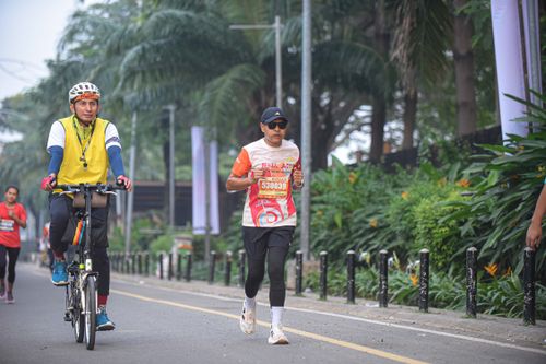 Race photo from NOTARACE 2025