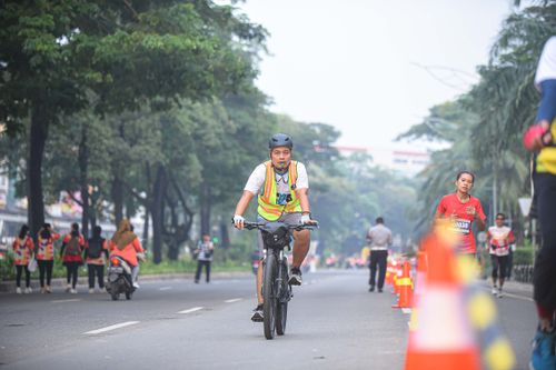 Race photo from NOTARACE 2025