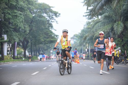 Race photo from NOTARACE 2025