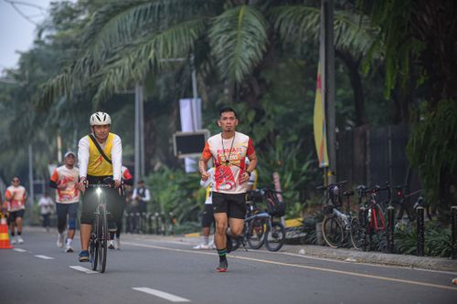 Race photo from NOTARACE 2025