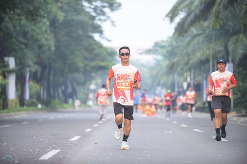 Race photo from NOTARACE 2025