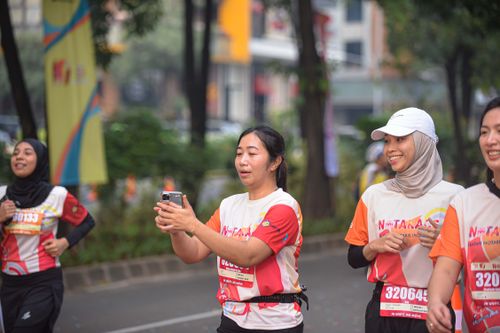 Race photo from NOTARACE 2025