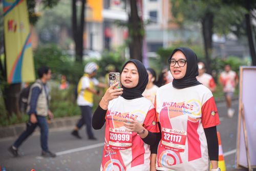 Race photo from NOTARACE 2025