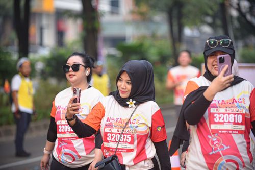 Race photo from NOTARACE 2025