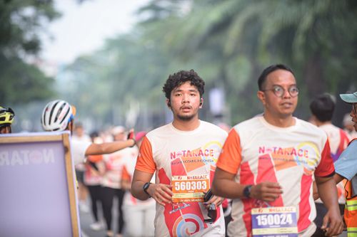 Race photo from NOTARACE 2025