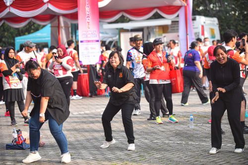 Race photo from NOTARACE 2025