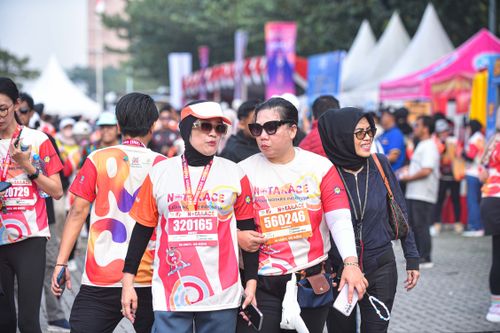 Race photo from NOTARACE 2025