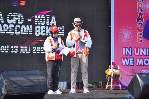 Race photo from NOTARACE 2025