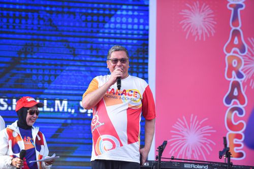 Race photo from NOTARACE 2025