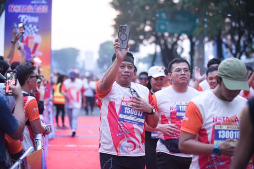 Race photo from NOTARACE 2025