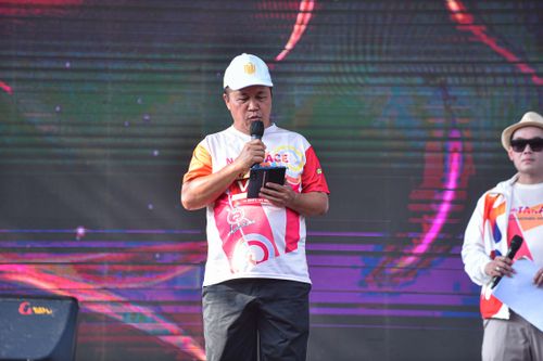Race photo from NOTARACE 2025