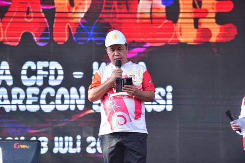 Race photo from NOTARACE 2025