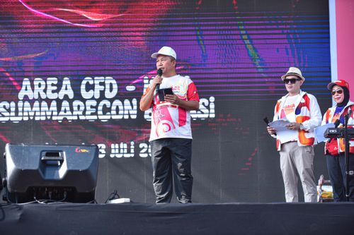 Race photo from NOTARACE 2025