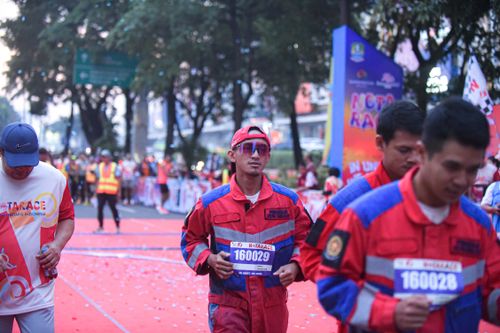 Race photo from NOTARACE 2025